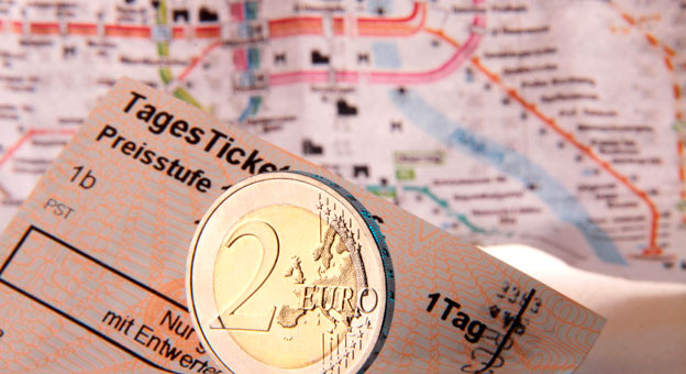 Leider haben wir keine weiteren Informationen zu diesem Link. Wir arbeiten daran und bitten um Ihr Verständnis.